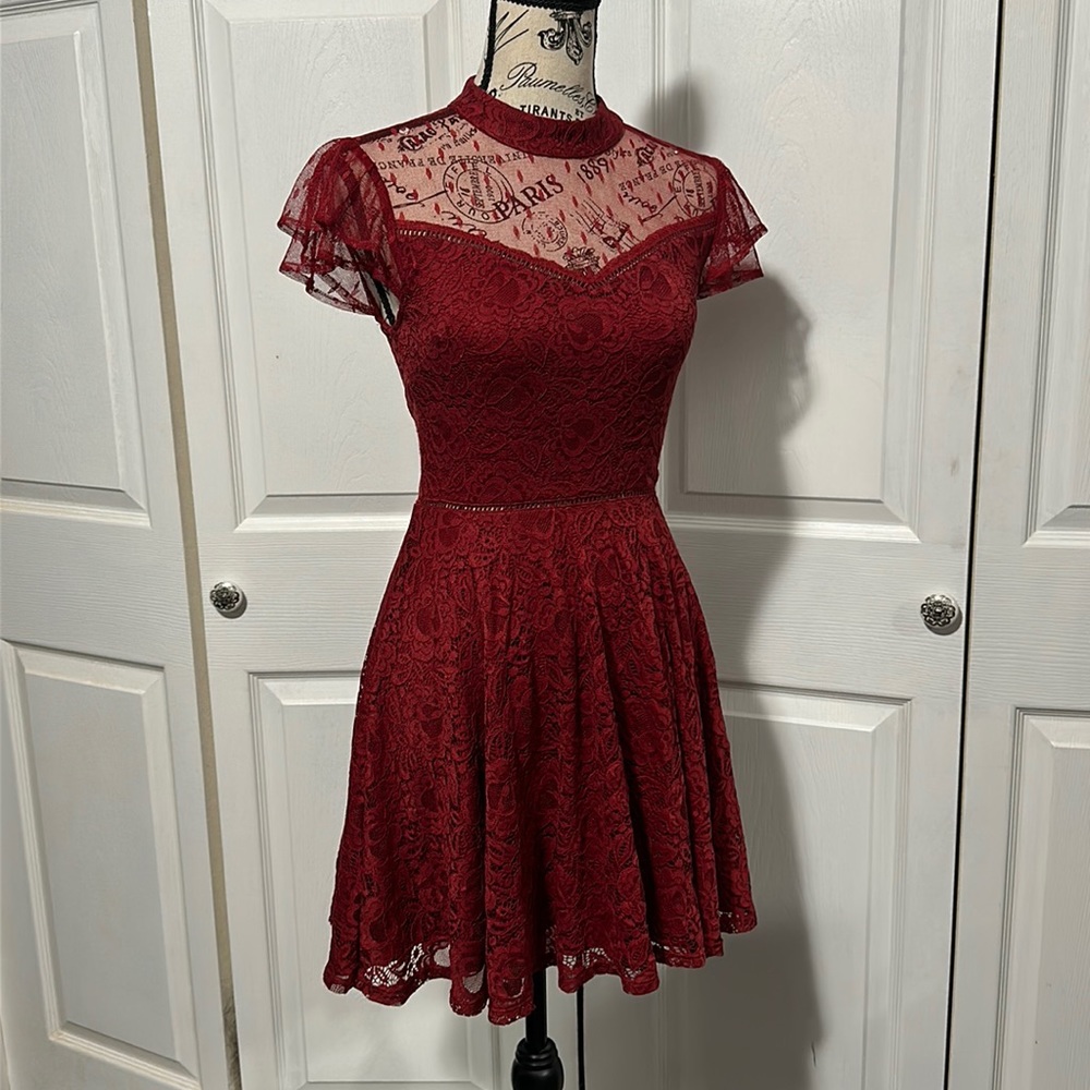 Francesca's Collections/Boutique Red lace Homecoming Dress